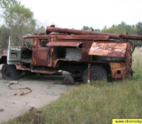 Чернобыль фото: брошенная пожарная машина
