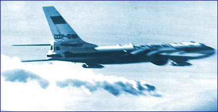 Самолет Ту-16 Циклон