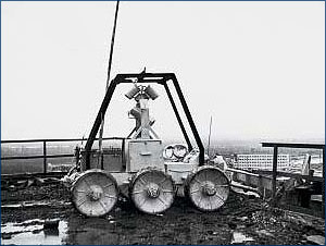 Робот СТР-1