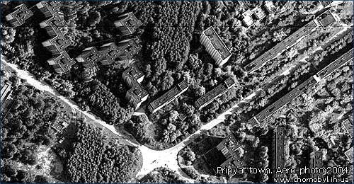 Стан міста Прип’ять в 2004 році фото з літака
