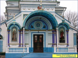 Ильинская церковь – центральных вход 